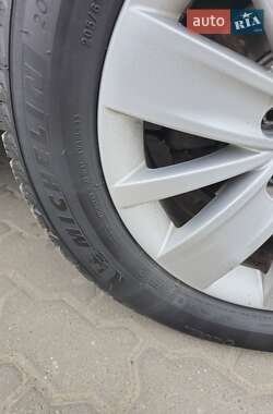 Минивэн Volkswagen Caddy 2014 в Киеве