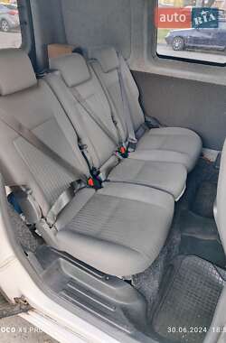Універсал Volkswagen Caddy 2013 в Києві