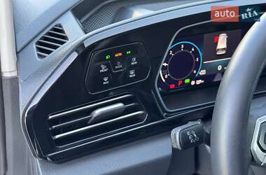 Минивэн Volkswagen Caddy 2021 в 