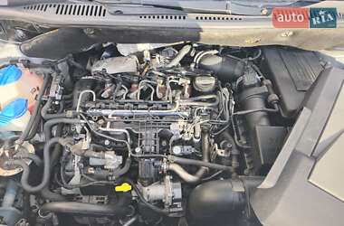 Минивэн Volkswagen Caddy 2014 в Киеве