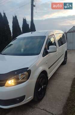 Мінівен Volkswagen Caddy 2011 в Хусті