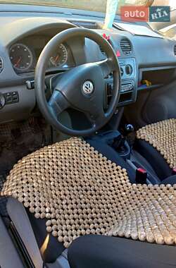 Минивэн Volkswagen Caddy 2006 в 