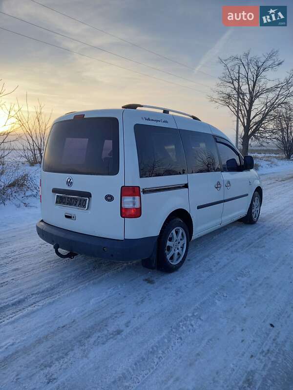 Минивэн Volkswagen Caddy 2007 в Борщеве