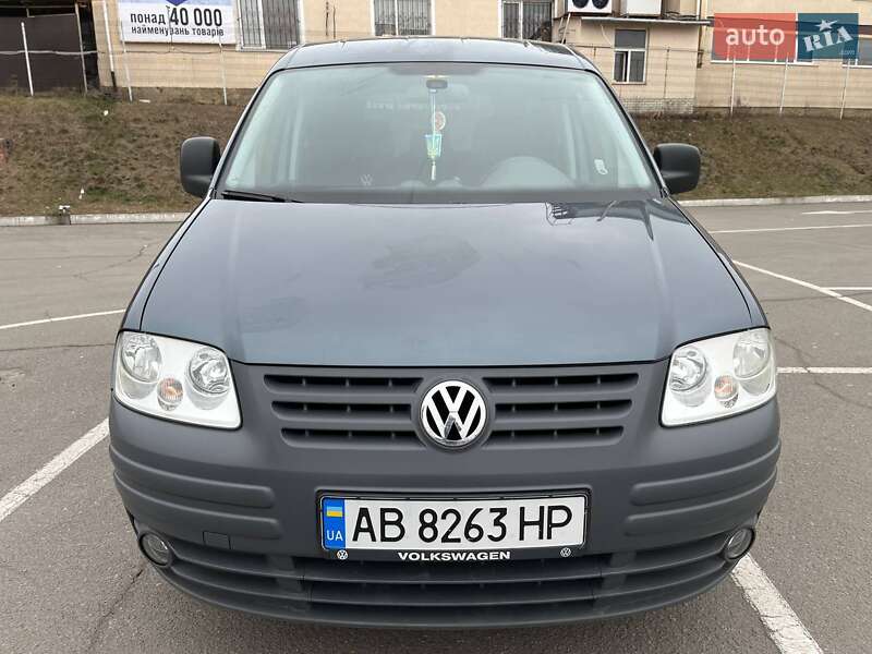 Минивэн Volkswagen Caddy 2009 в Виннице