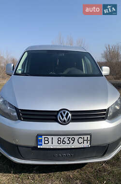 Вантажний фургон Volkswagen Caddy 2012 в Полтаві