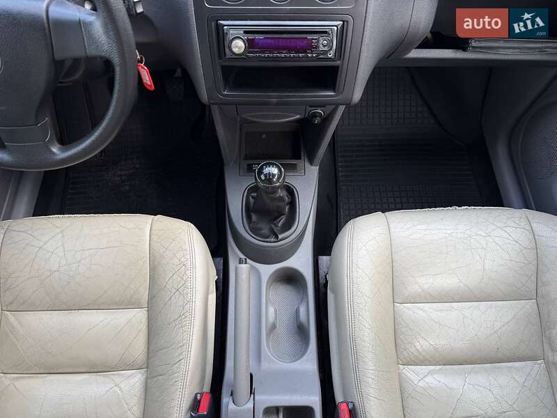 Мінівен Volkswagen Caddy 2010 в Рівному
