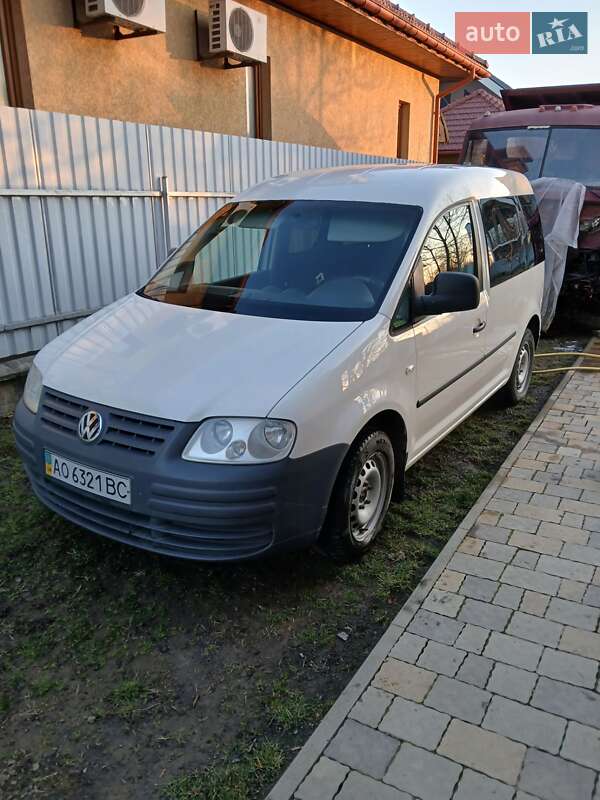 Минивэн Volkswagen Caddy 2007 в Ужгороде