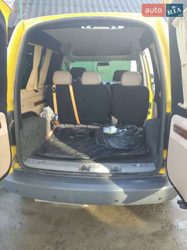 Минивэн Volkswagen Caddy 2006 в Стрые