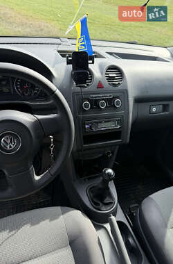 Минивэн Volkswagen Caddy 2011 в 
