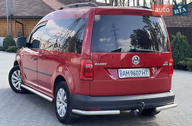 Минивэн Volkswagen Caddy 2016 в 
