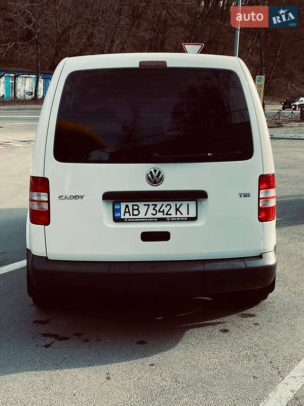 Мінівен Volkswagen Caddy 2012 в Києві