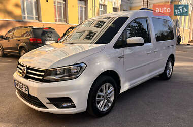 Минивэн Volkswagen Caddy 2016 в 