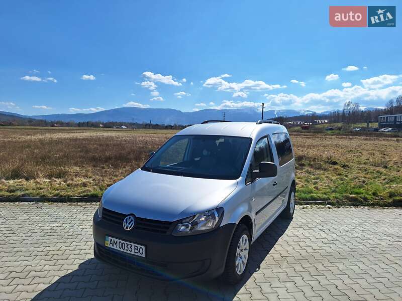 Volkswagen Caddy 2011