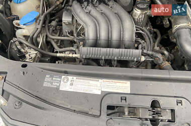 Минивэн Volkswagen Caddy 2009 в 