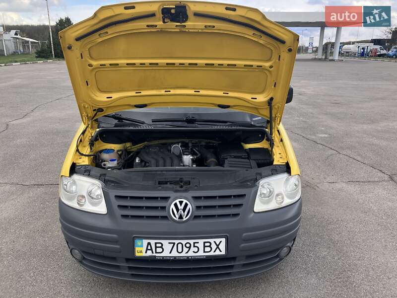 Минивэн Volkswagen Caddy 2006 в Виннице