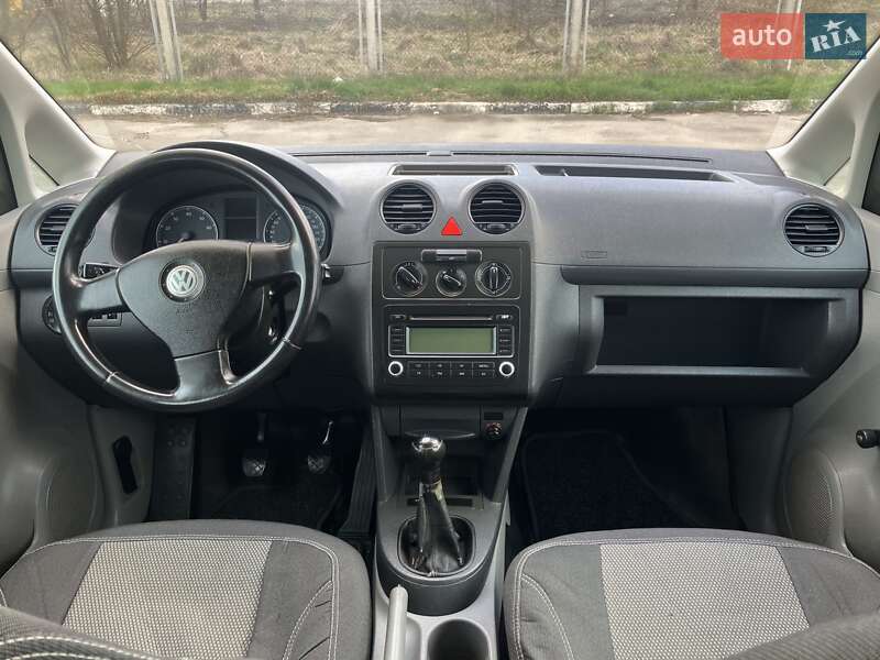 Минивэн Volkswagen Caddy 2006 в Виннице