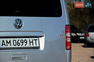 Минивэн Volkswagen Caddy 2013 в 