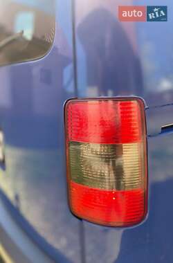Минивэн Volkswagen Caddy 2010 в 