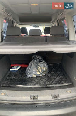 Мінівен Volkswagen Caddy 2011 в 