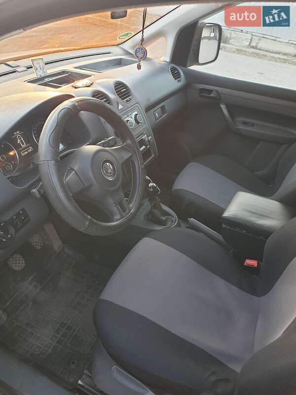 Мінівен Volkswagen Caddy 2014 в Бердичеві