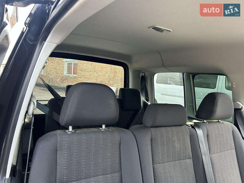 Мінівен Volkswagen Caddy 2016 в Нововолинську