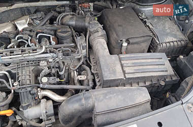 Мінівен Volkswagen Caddy 2010 в 
