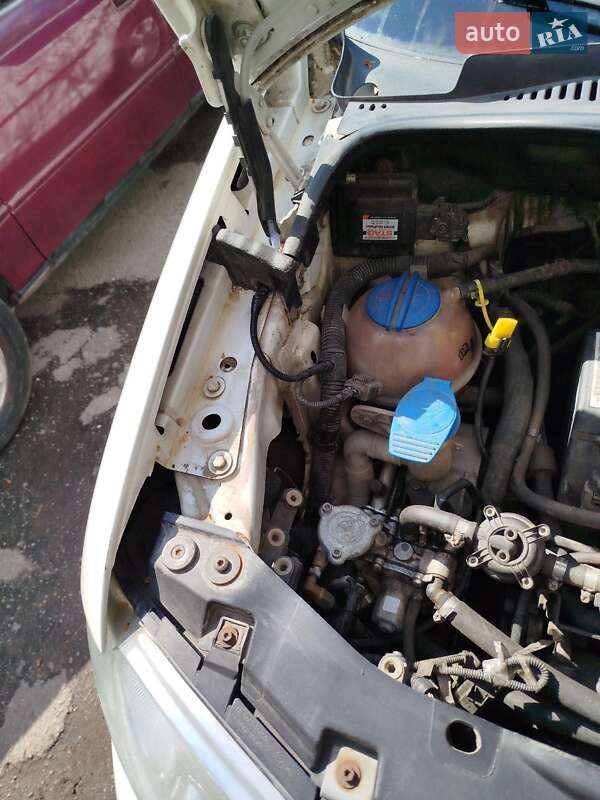 Минивэн Volkswagen Caddy 2007 в Кременчуге