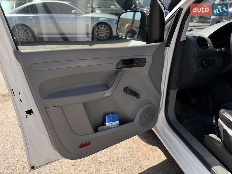 Мінівен Volkswagen Caddy 2008 в Вінниці