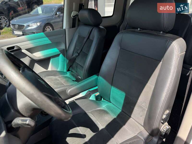 Мінівен Volkswagen Caddy 2008 в Вінниці