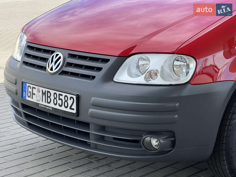 Минивэн Volkswagen Caddy 2010 в Житомире