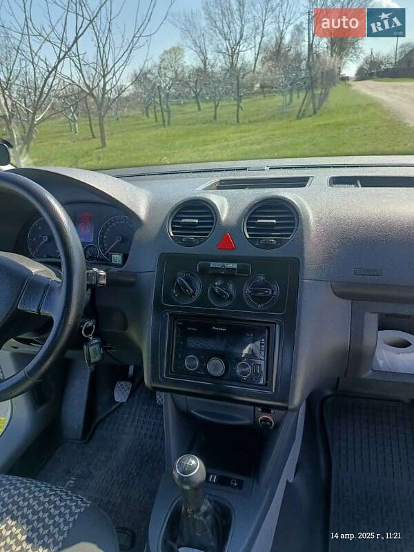 Минивэн Volkswagen Caddy 2007 в Кременчуге