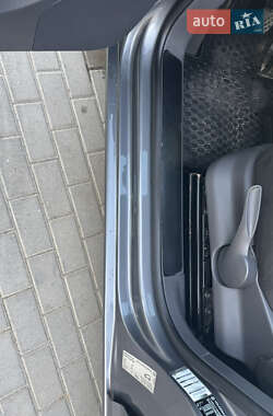 Минивэн Volkswagen Caddy 2014 в 