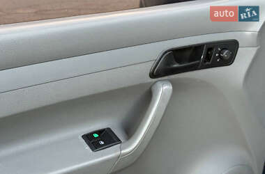 Минивэн Volkswagen Caddy 2008 в 