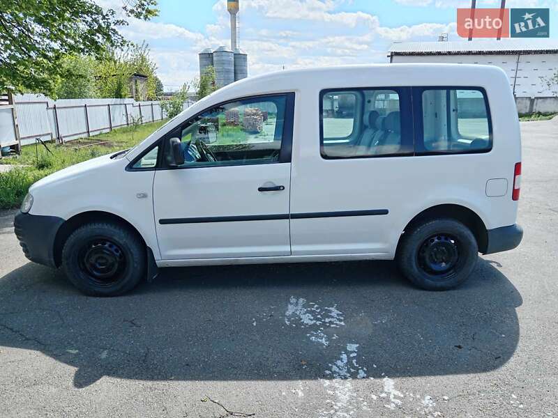 Минивэн Volkswagen Caddy 2007 в Буче