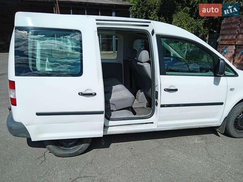 Минивэн Volkswagen Caddy 2007 в Буче