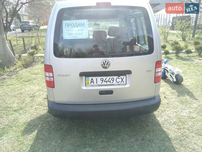 Мінівен Volkswagen Caddy 2011 в Бучі