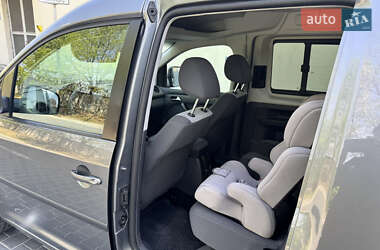 Мінівен Volkswagen Caddy 2013 в 