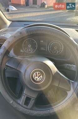 Грузопассажирский фургон Volkswagen Caddy 2012 в 