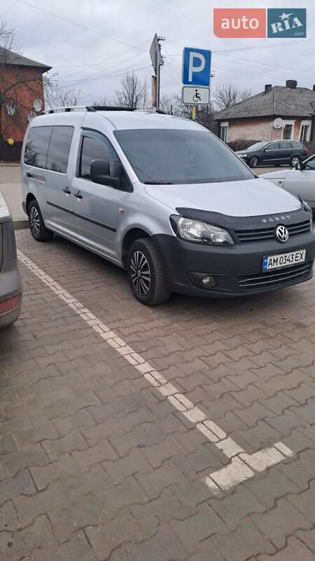 Грузовой фургон Volkswagen Caddy 2012 в Олевске