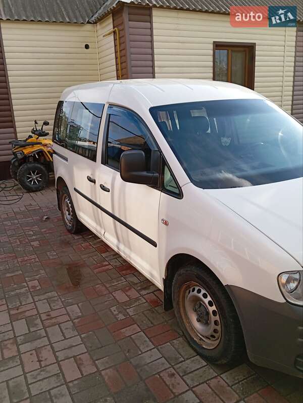 Минивэн Volkswagen Caddy 2008 в Полтаве
