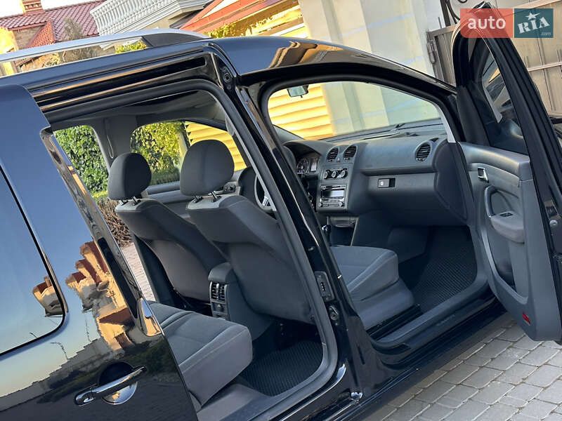 Мінівен Volkswagen Caddy 2012 в Одесі