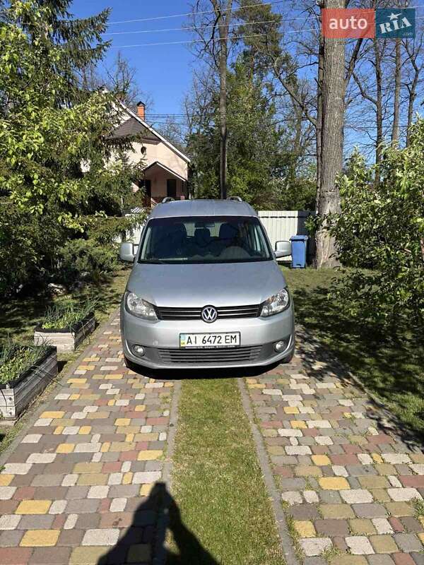Минивэн Volkswagen Caddy 2012 в Киеве