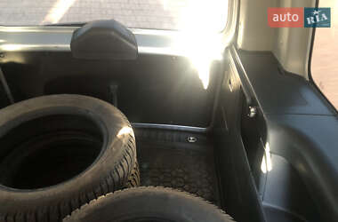 Мінівен Volkswagen Caddy 2016 в 