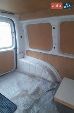 Грузовой фургон Volkswagen Caddy 2005 в 