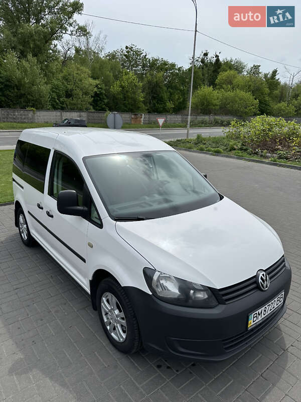 Минивэн Volkswagen Caddy 2014 в Киеве