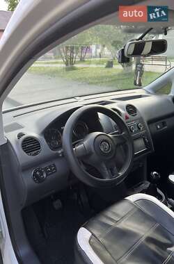 Минивэн Volkswagen Caddy 2011 в 