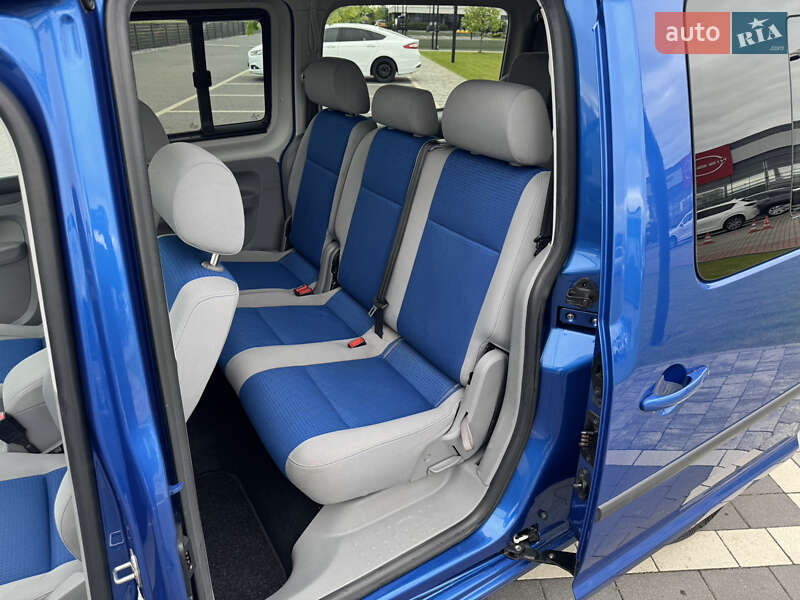 Мінівен Volkswagen Caddy 2010 в Мукачевому