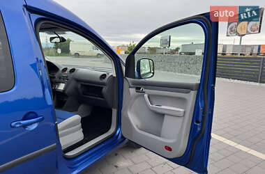 Мінівен Volkswagen Caddy 2010 в 