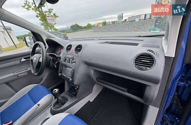 Мінівен Volkswagen Caddy 2010 в 