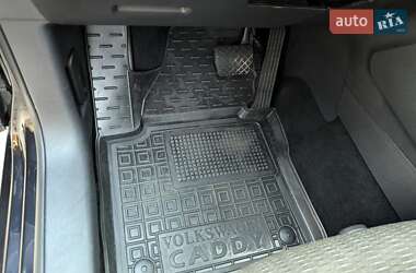 Мінівен Volkswagen Caddy 2019 в 